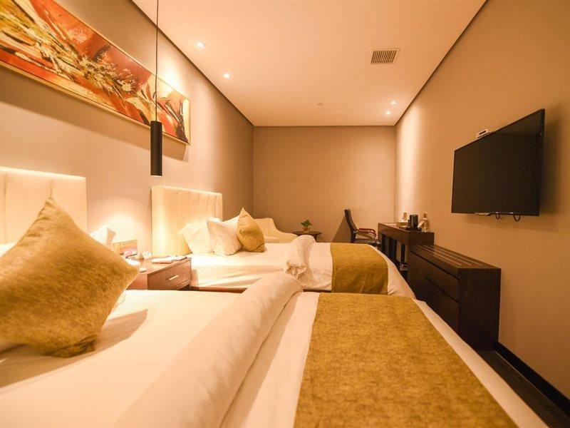 Metropolo,Shanghai,Hongqiao Airport,Wuzhong Road Экстерьер фото